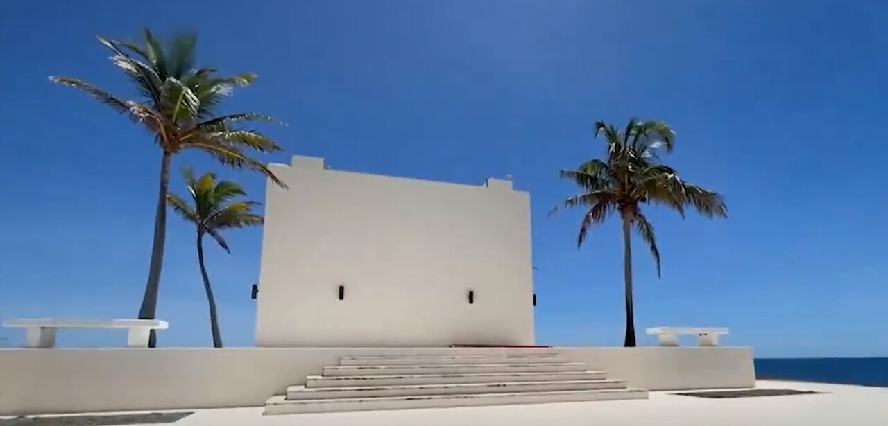 تصویری از معبد شیطانی جفری اپستین در جزیره جنسیاش