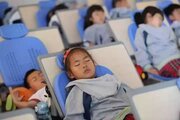 ببینید | امکانات قابل تحسین چین برای چرت زدن دانش‌آموزان سر کلاس