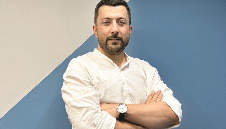 استارتاپها چگونه بیمه قسطی بدون چک و سود ارائه میدهند؟