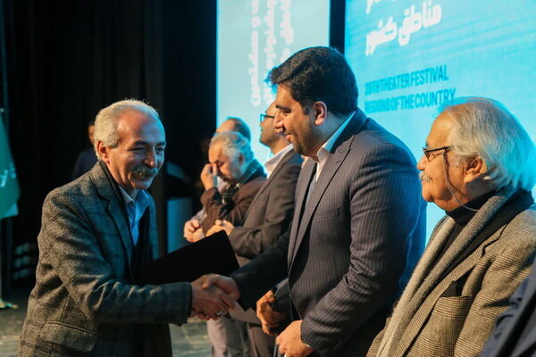 تبریز سرد، میزبان گرم هنرمندان کشور در جشنواره تئاتر منطقهای