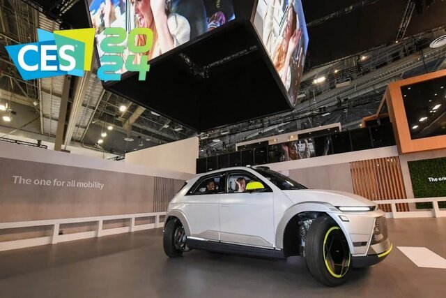 هیوندای مشکل پارک کردن را حل کرد / عکس