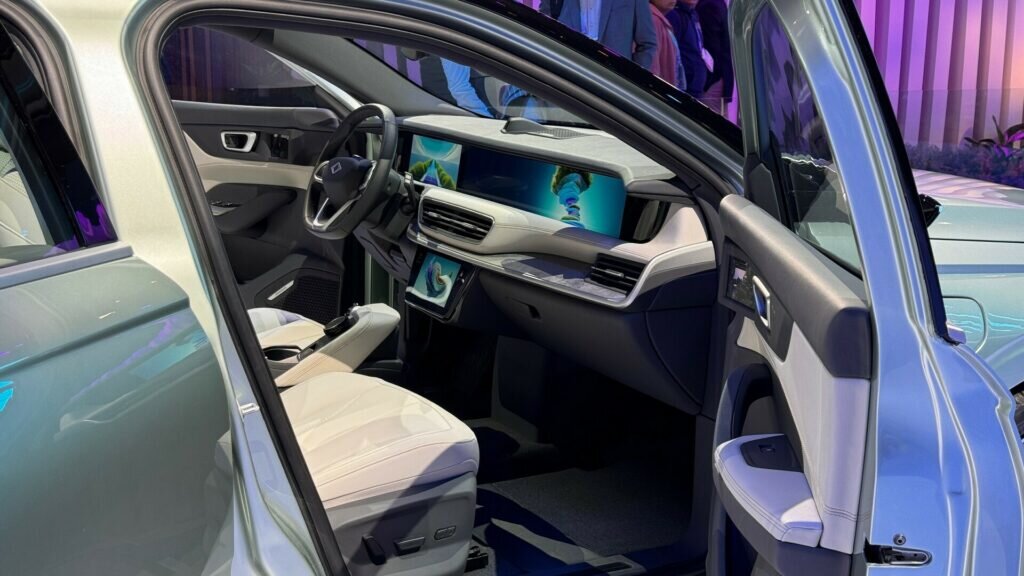 پیشرفتهترین و جدیدترین خودروی ترکیه در آمریکا / عکس