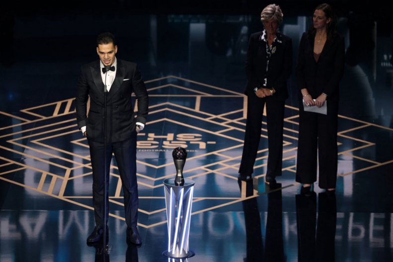 عکس | برترین دروازه بان سال 2023 فیفا مشخص شد 2