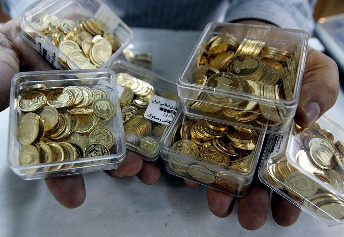 - پیش‌ بینی قیمت طلا و سکه ۲۲ اردیبهشت ۱۴۰۳/ بازار طلا با افت پلکانی به کف حمایت برگشت