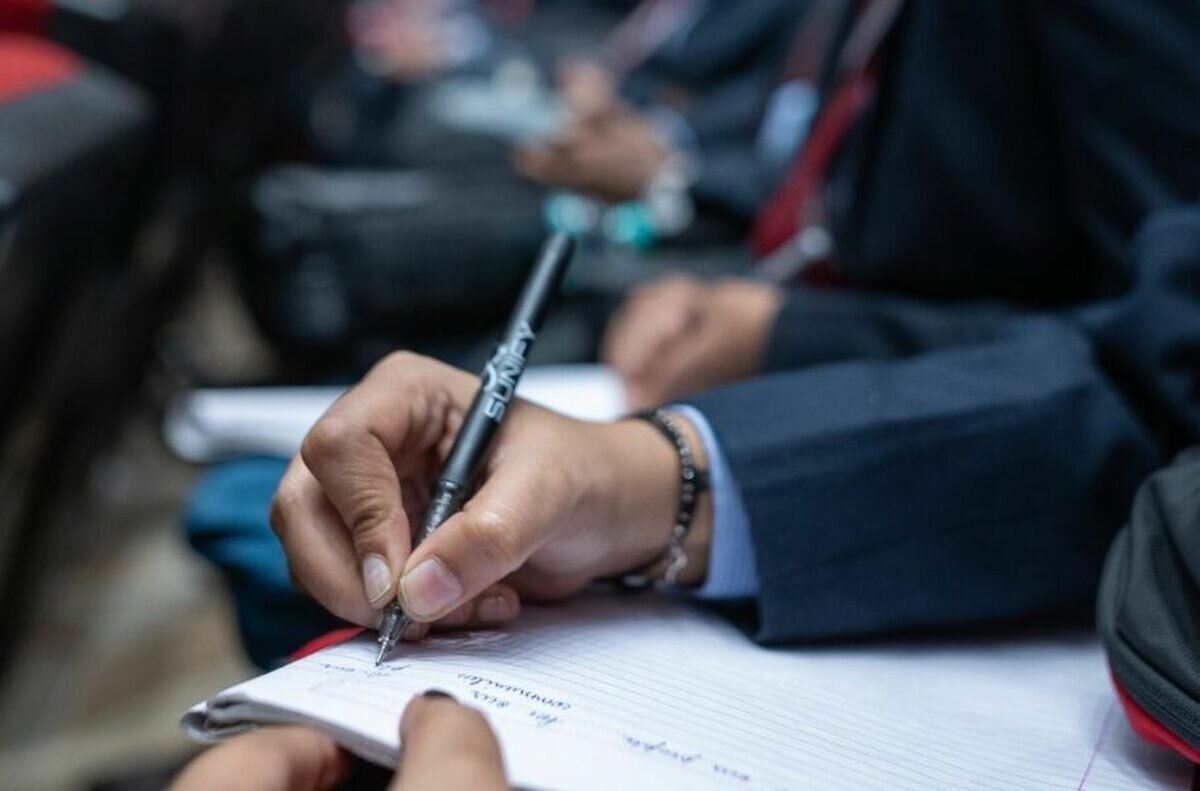 هوش مصنوعی میتواند دستخط شما را تقلید کند!