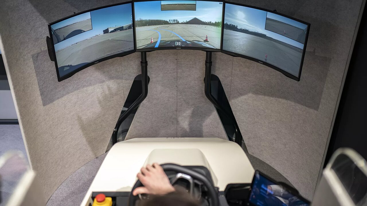 خودروهای متفاوت شرکت آلمانی با راننده از راه دور