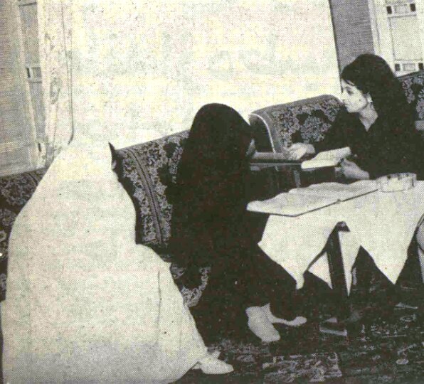 نصرت امین، نخستین زنی که در ایران به درجهی اجتهاد نائل شد: پدران ما سواد داشتن را برای دختر ننگ میشمردند و خط دانستن را خطایی نابخشودنی