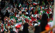 ببینید | حال و هوای هواداران ایرانی حاضر در ورزشگاه قبل از بازی با هنگ کنگ