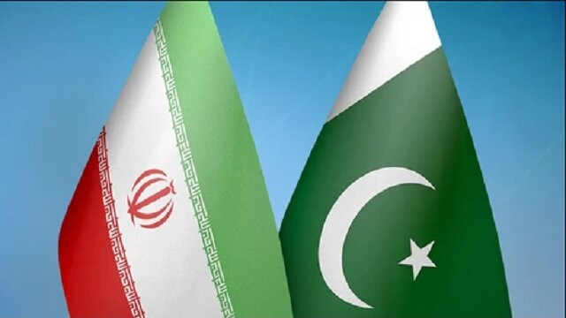 وزیر نفت پاکستان : قاطعانه دنبال دریافت معافیت تحریمی ایران از آمریکا هستیم