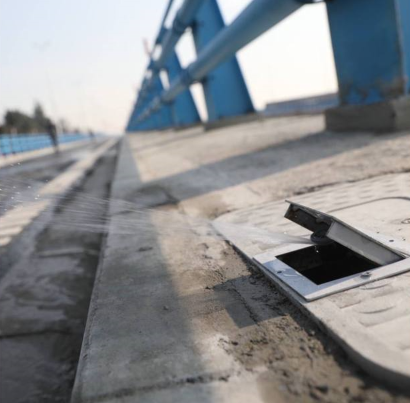 پل مجهز به سامانه برفزدائی در تهران/ عکس