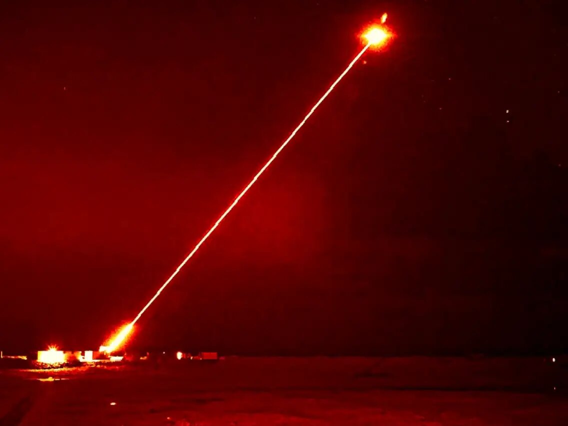 انگلیس در حال آزمایش یک سلاح مخوف و استقرار آن در ساحل دریای سرخ است!/ عکس