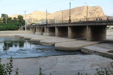 تردد خودرویی در پل صفوی خرم آباد ممنوع می شود