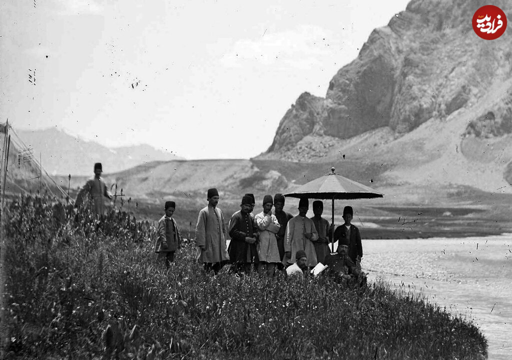 عکسی از تفرج تابستانی ناصرالدین شاه در منطقه لار