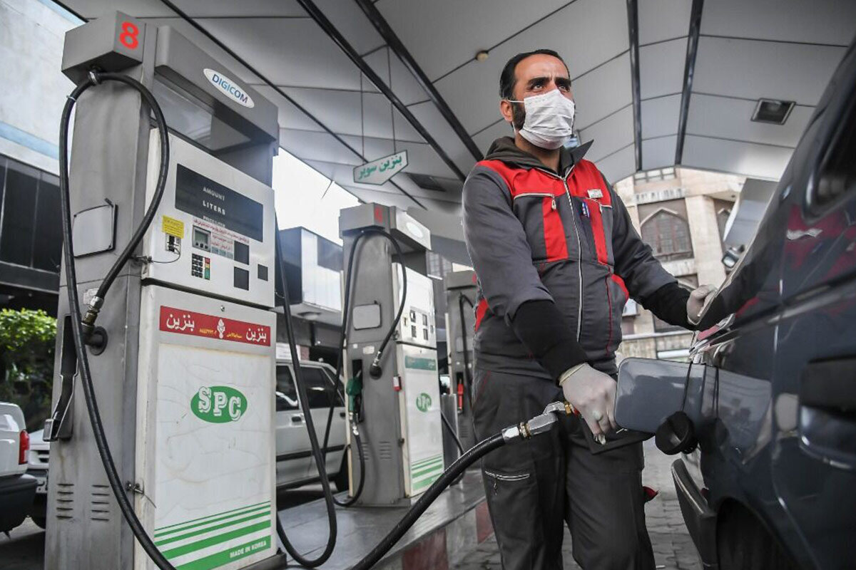 - قیمت سوم بنزین چه رقمی خواهد بود؟/ پیشنهاد چهار سناریو برای عرضه سوخت