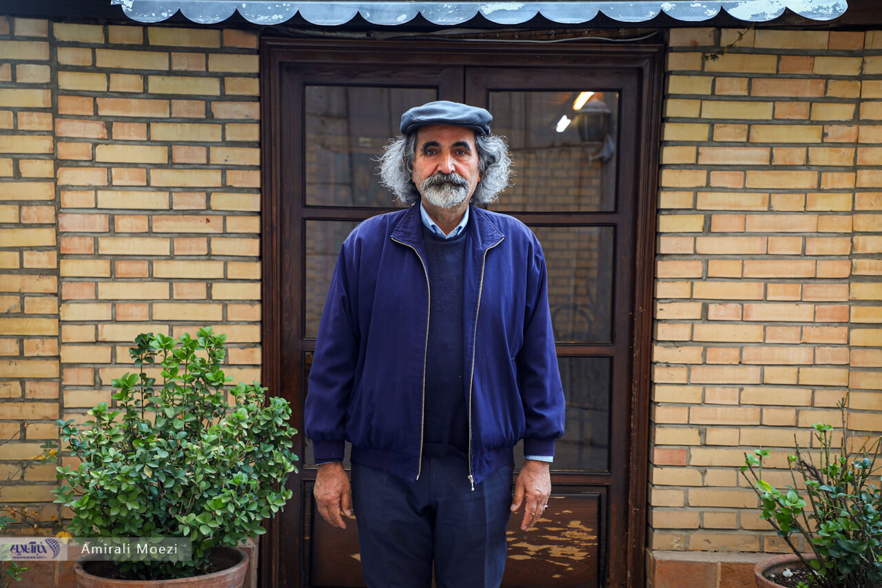 آزاد ارمکی: نباید برای فروپاشی یا جنگ جدید اراده کنیم /جامعه ایرانی تصمیم گرفته به نظام سیاسی کاری نداشته باشد/نمایندگانِ زنِ مجلس «شبهِ زن» هستند