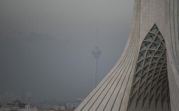 هوای تهران در مدار ناسالم بودن