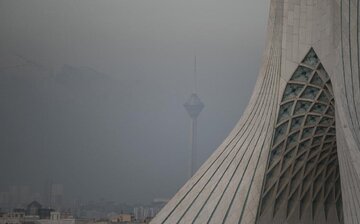 تهران در وضعیت قرمز؛ مقام وزارت بهداشت: در خانه بمانید!/ پس چرا مدرسهها را تعطیل نکردند؟