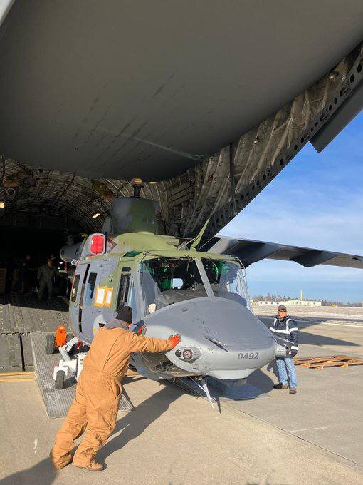 آمریکا ونومهای چندمنظوره را تحویل چک داد/عکس