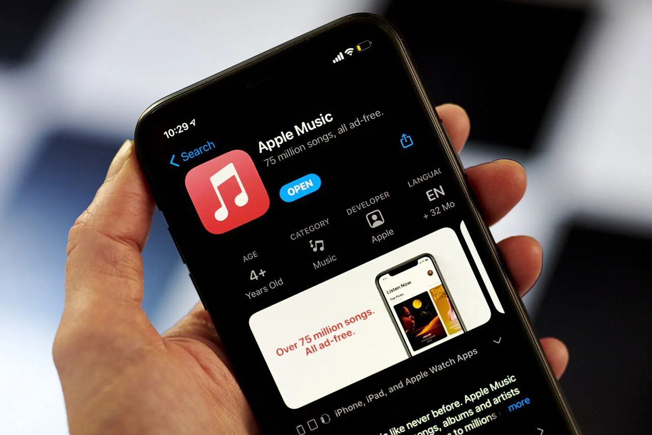 اپل به این خوانندهها پول میدهد!
