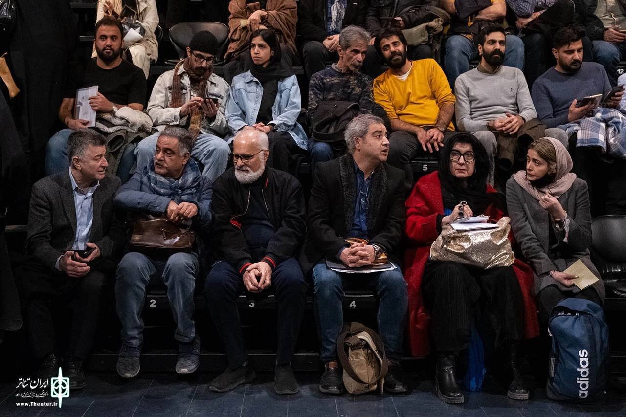 نمایشهای خیابانی؛ شور و نشاط به ارمغان آوردند