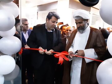 نخستین سینمای بم پس از ۲۰ سال انتظار افتتاح شد نخستین سینمای بم پس از ۲۰ سال انتظار افتتاح شد