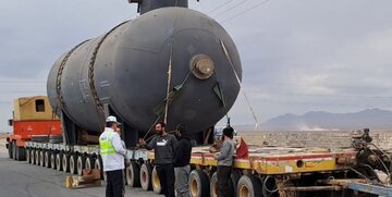 یک کشنده، برق این شهر را قطع کرد