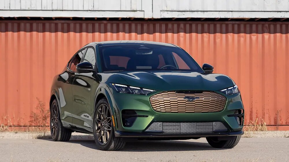 جدیدترین و سریعترین خودروی فورد موستانگ با پکیج برنز روانه بازار میشود!/ عکس