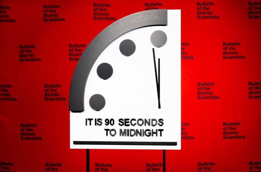 تنها 90 ثانیه تا پایان جهان باقی است!