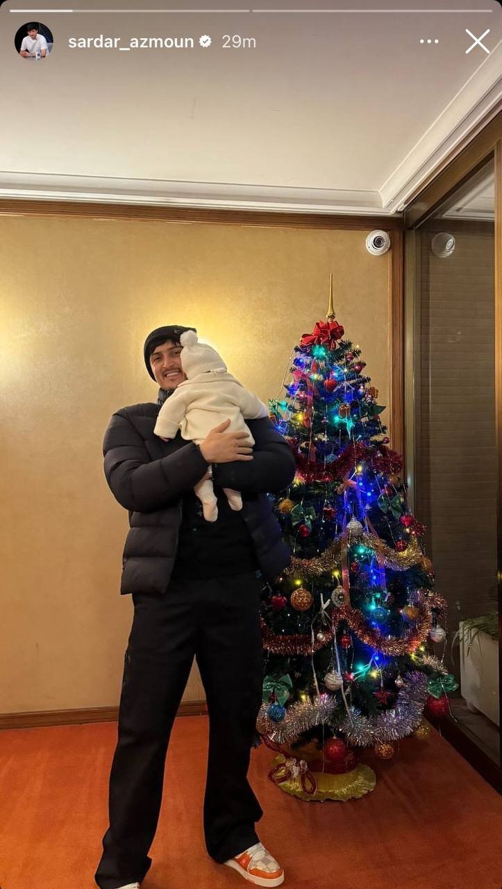 عکس| کریسمس سردار آزمون و دخترش در جام ملتهای آسیا