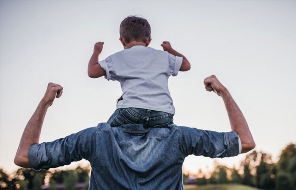 ۱۳ توصیه خوب و کمخرج برای تشکر از پدر