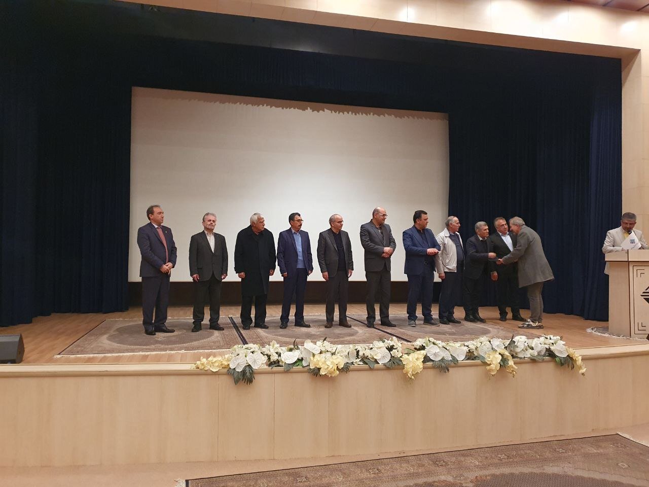 ساخت و ساز پروژههای عمرانی، اشتغالزایی قابل توجهی به همراه دارد / صنعت ساختمان، ۱۲ درصد سرمایه ثابت کشور را در اختیار دارد