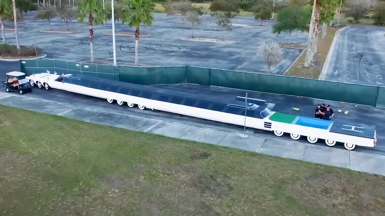 خاصترین لیموزین جهان که نامش در گینس ثبت شده/ عکس