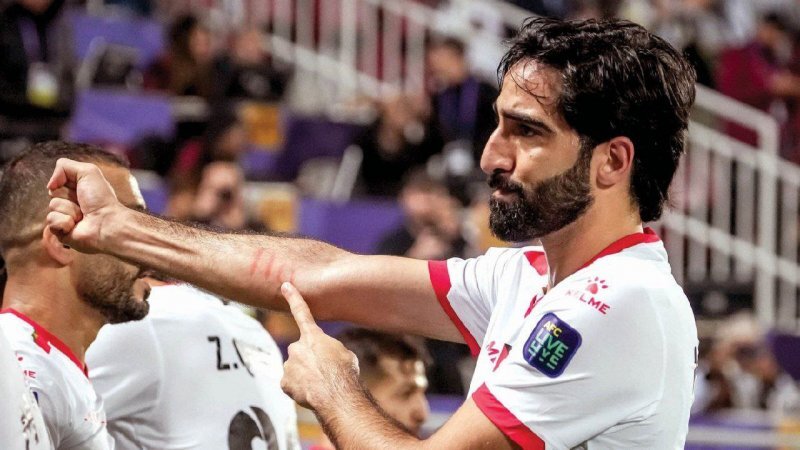 عکس| اشکهای مدافع فلسطین پس از گلزنی؛ تتوی خاص به یاد جنگ غزه