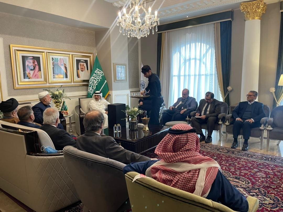 دیدار اعضای انجمن دوستی ایران و عربستان با سفیر عربستان/ العنزی قول مساعدت و همکاری بیشتر داد