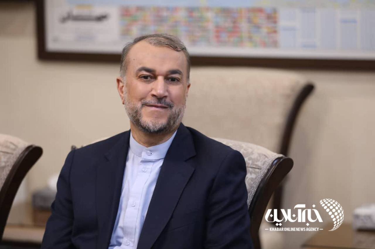 تصاویر | دیدار وزیر امور خارجه به همراه وزرای امور خارجه سابق جمهوری اسلامی ایران با دکتر علی اکبر ولایتی