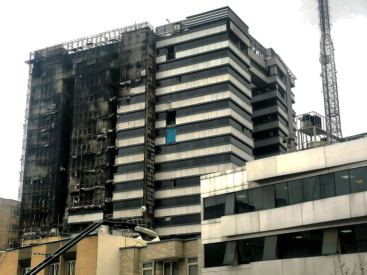 ساختمان در آتش سوخته بیمارستان گاندی ۲ روز بعد از حادثه/ عکس