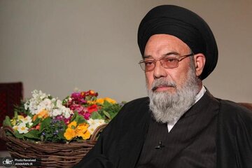 واکنش متفاوت یک امام جمعه به ردصلاحیت حسن روحانی و پورمحمدی
