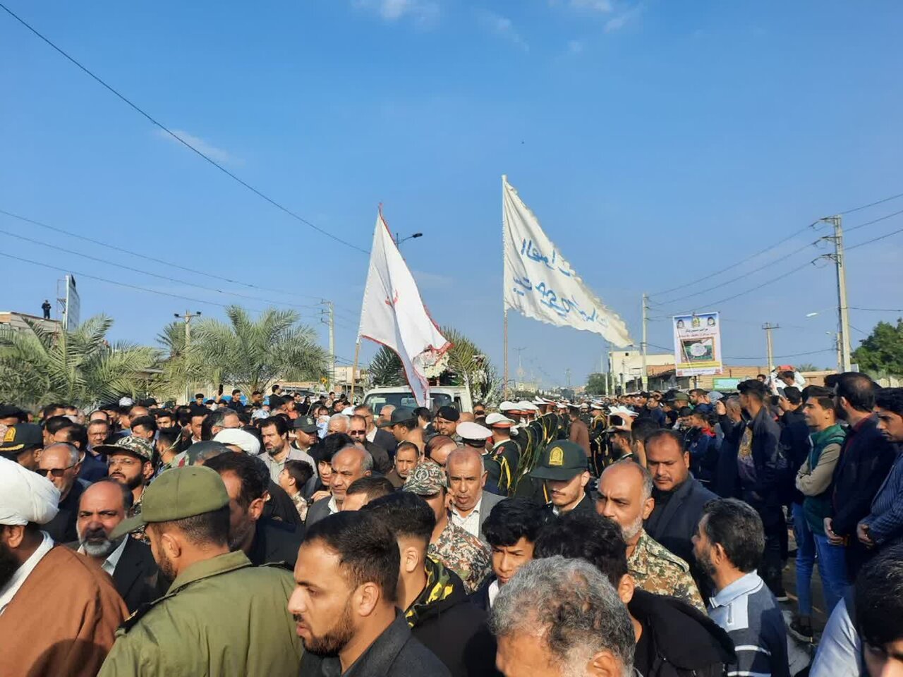 آیین تشییع سرباز فداکار شهید محمدرضا سبحانی بعد از ۴۳ سال