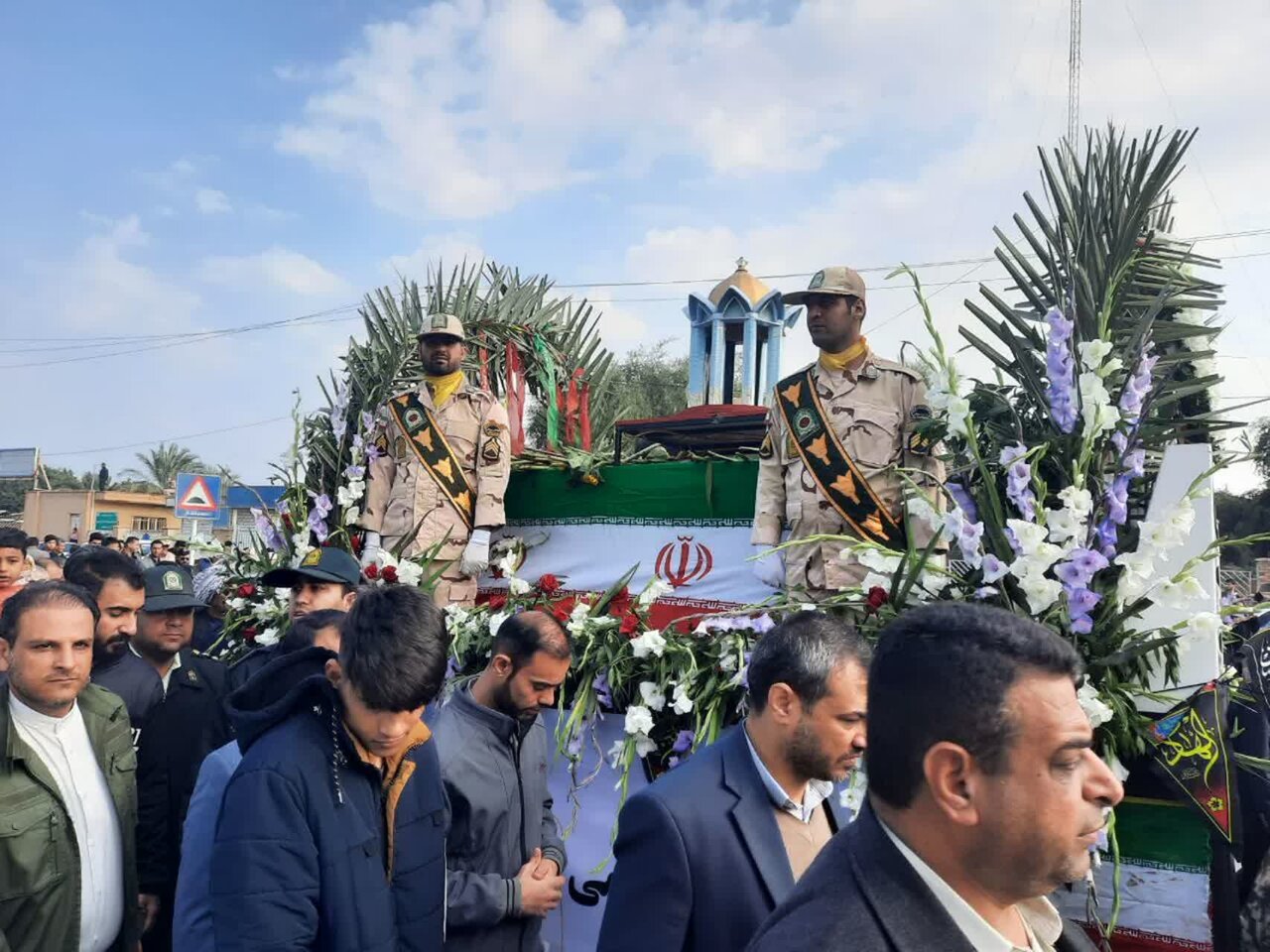 آیین تشییع سرباز فداکار شهید محمدرضا سبحانی بعد از ۴۳ سال