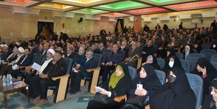 الله کرم: آمدهایم با فساد و رانت مبارزه کنیم/ مدیریت جهادی جلوی ارتجاع را میگیرد/ تازهترین خبرهای شورای وحدت به روایت متکی