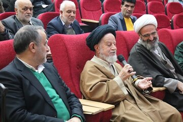 تربیت نسل جوان، محور اقدامات دینی و اسلامی آیت‌اله شاهچراغی است