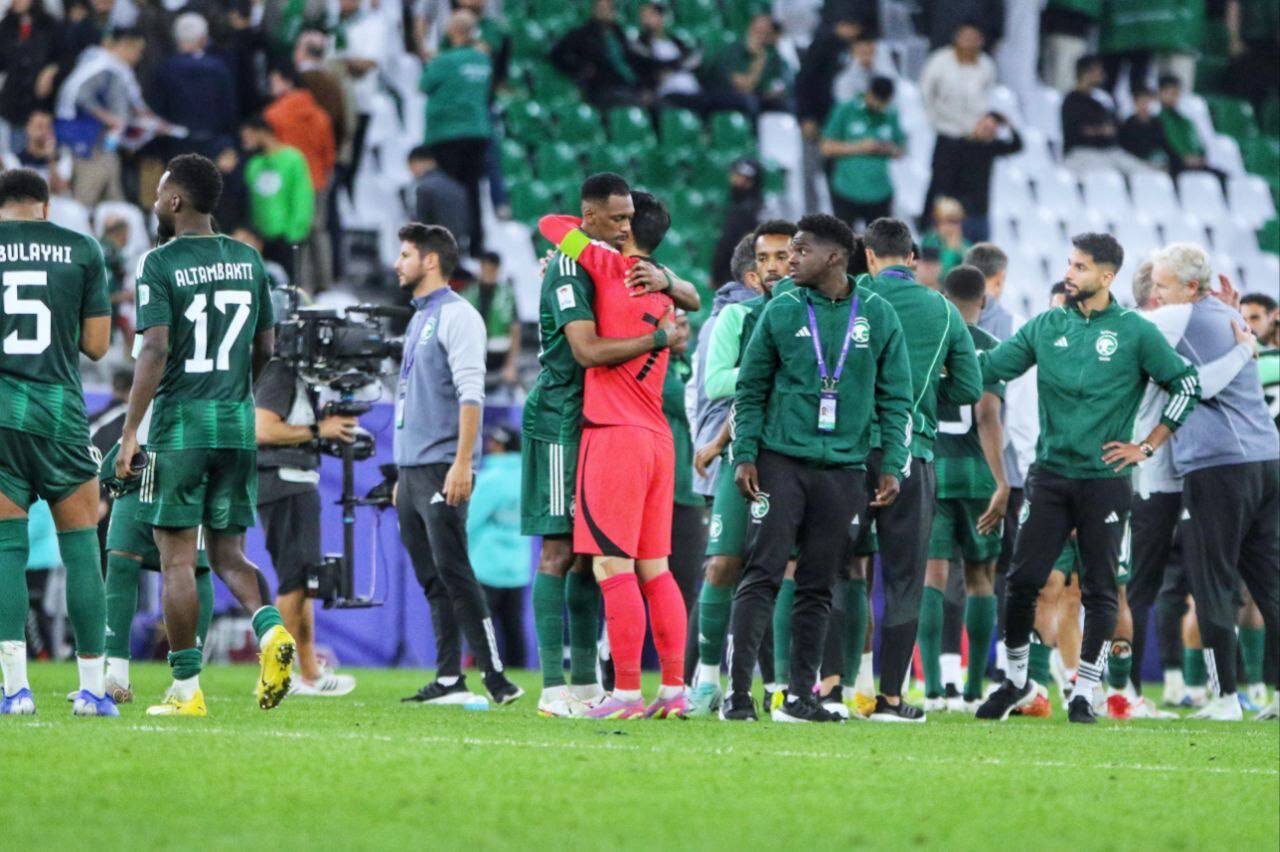 عکس| حرکت زیبای سون پس از صعود کرهجنوبی