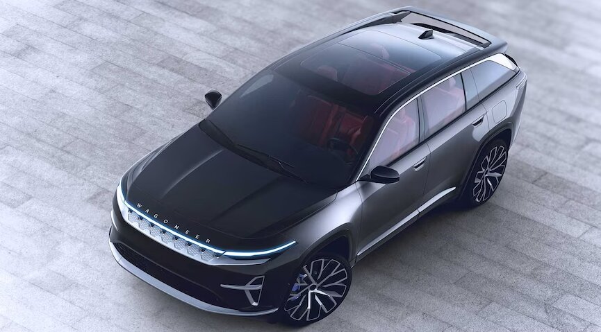 جیپ با یک شاسیبلند هیجانانگیز به میدان آمد / عکس