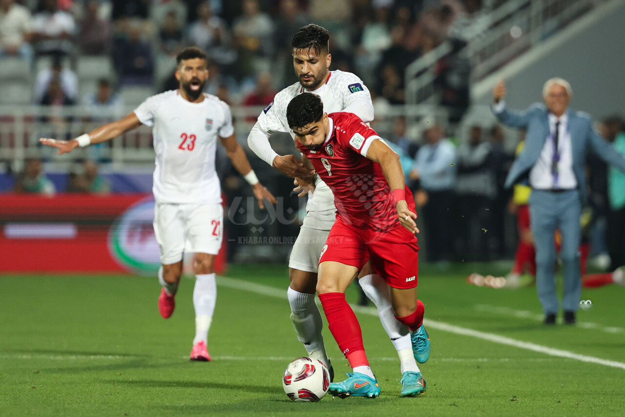 عکس | فریادهای هشدارآمیز رامین رضاییان به محبی برای عدم خطا و دریافت کارت قرمز؛ طارمی فریادها را نشنید