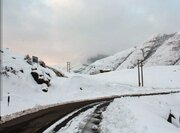 با وجود بارش برف سنگین و کولاک، تمامی جاده های اصلی و فرعی همدان باز است