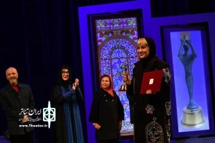 جشنواره تئاتر فجر۴۲، برگزیدگان خود را شناخت/ جواد یحیوی تندیس بازیگری گرفت