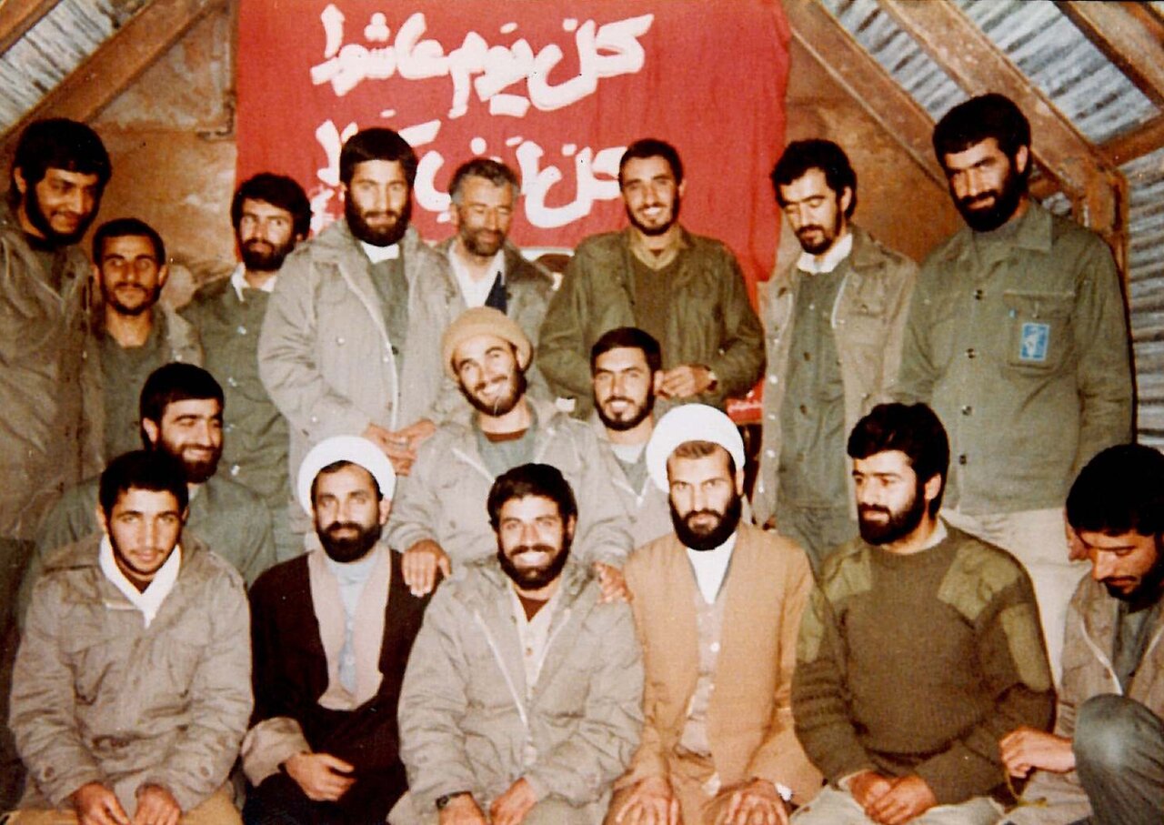 عکسهای دیدهنشده از حضور آیتالله نمازی در جنگ