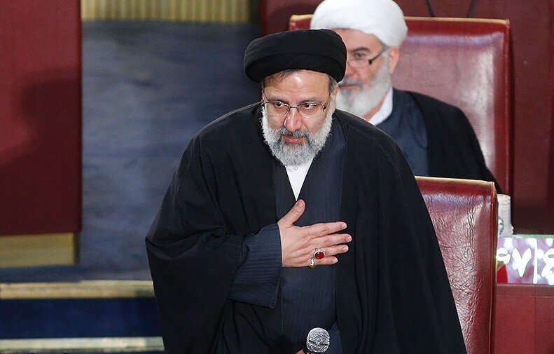 جنجال ادامه دار بی رقیب بودن رئیسی در انتخابات خراسان جنوبی /برادر جان! این رسم انتخابات نیست!