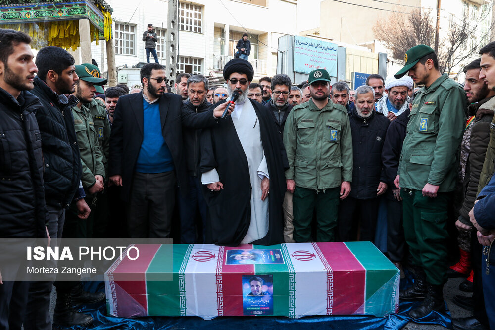 عکسهایی از مراسم تشییع پیکر مستشار نظامی سپاه که توسط اسرائیل شهید شد