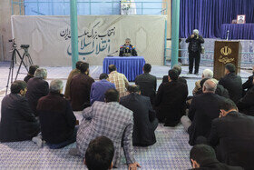 عکس عجیب از سخنرانی سعید جلیلی /تعداد دوربین ها بیشتر از حاضران نشست بود!